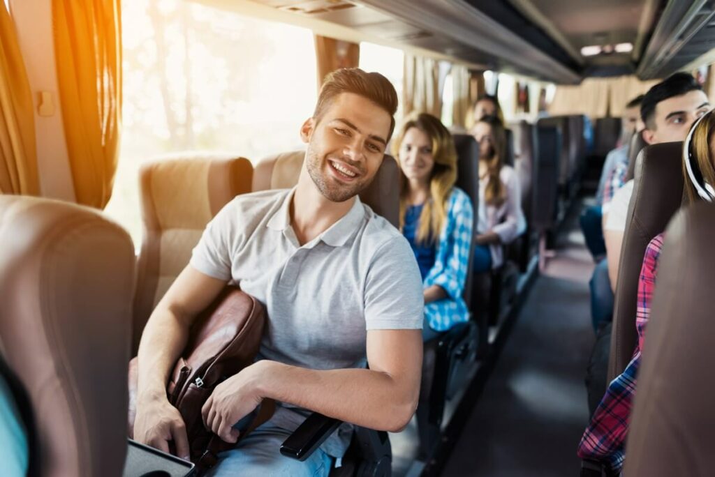Estudante tem desconto em ônibus? - Bus - Passagem de Ônibus